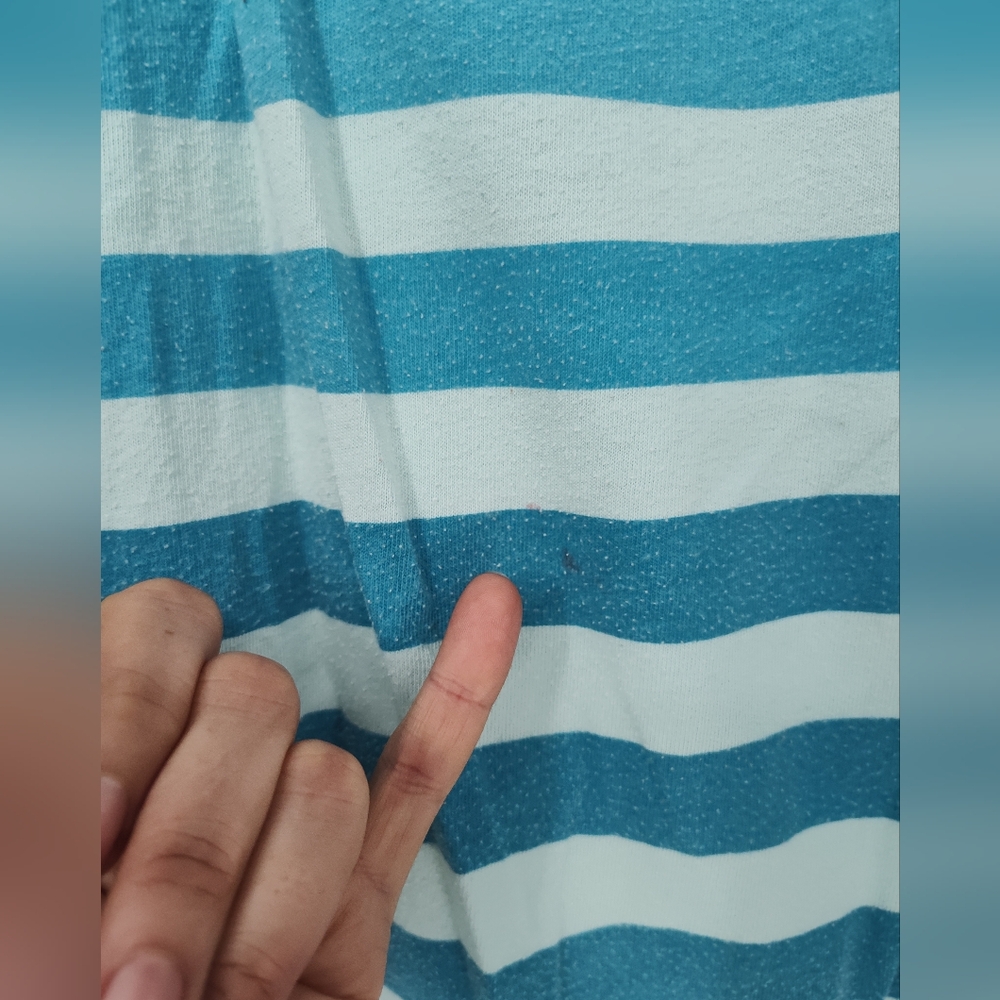Disney Wizards Of Waverly Place Aqua and Teal Striped Hooded T Shirt Girls XL - Picture 2 of 8